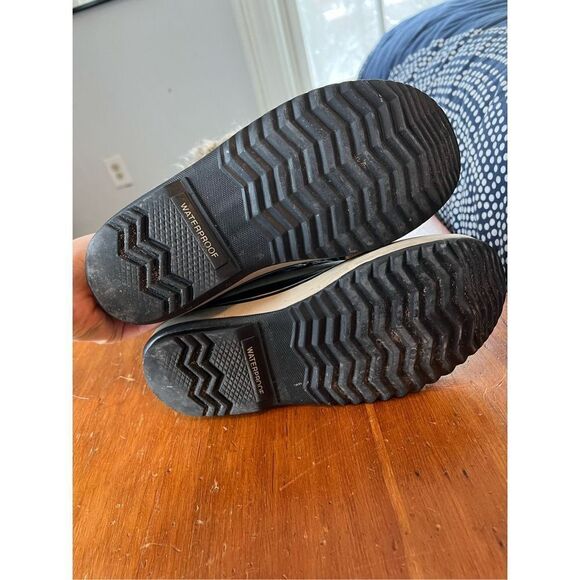 Sorel black suede Joan of Arc boots 7 - Picture 7 of 9